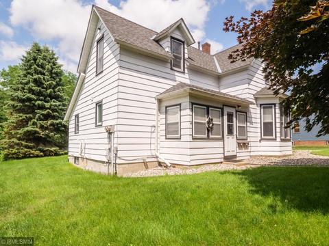 104 Hutchinson Homes for Sale - Hutchinson MN Real Estate - Movoto