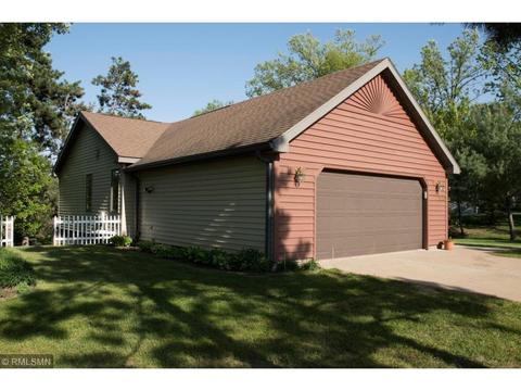 2423 Ridge Dr S, Brainerd, MN 56401 photo 3