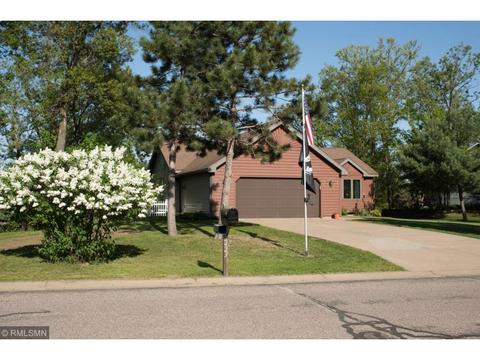 2423 Ridge Dr S, Brainerd, MN 56401 photo 2