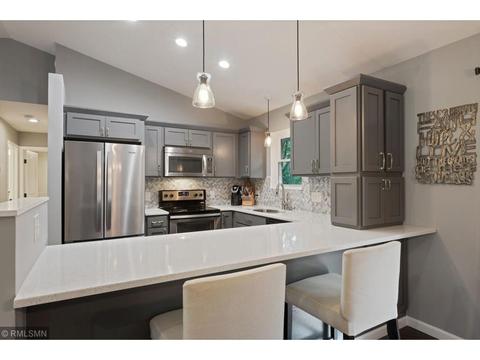 708 Wescott Rd, Eagan, MN 55123 photo 11