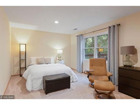 708 Wescott Rd, Eagan, MN 55123 photo 29