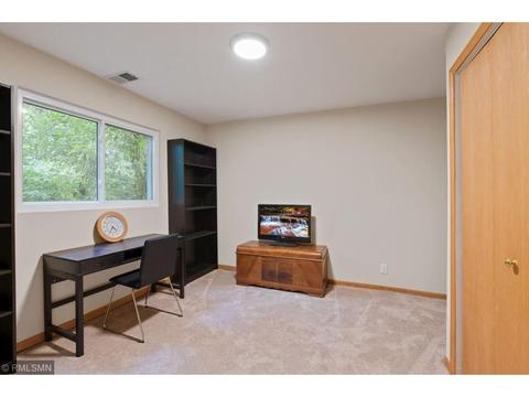 708 Wescott Rd, Eagan, MN 55123 photo 27