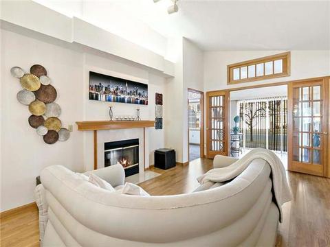 4132 Ruby Ln, Eagan, MN 55122 photo 5