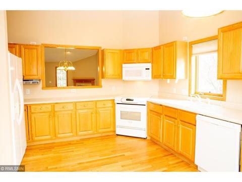 4494 Lakeshore Ter, Eagan, MN 55122 photo 6