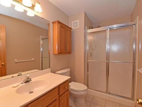4494 Lakeshore Ter, Eagan, MN 55122 photo 22