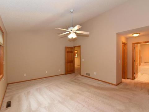 4494 Lakeshore Ter, Eagan, MN 55122 photo 14