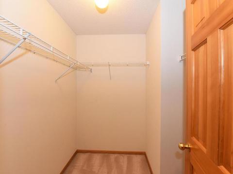 4494 Lakeshore Ter, Eagan, MN 55122 photo 18