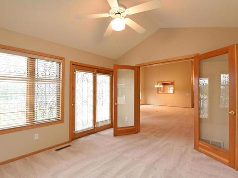 4494 Lakeshore Ter, Eagan, MN 55122 photo 11