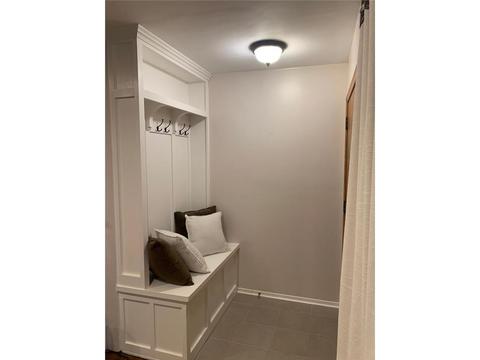 2033 Flint Ln, Eagan, MN 55122 photo 2