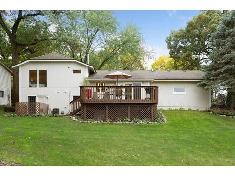 1755 Walnut Ln, Eagan, MN 55122 photo 20