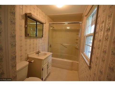 213 N 1st St, Brainerd, MN 56401 photo 18