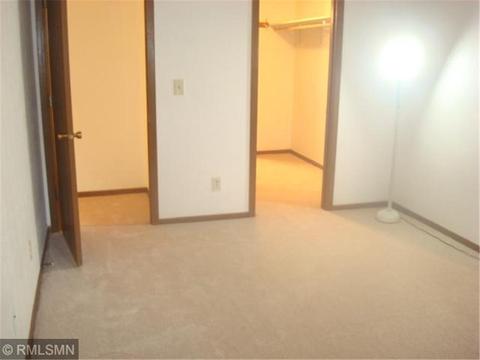 3440 Golfview Dr #208, Eagan, MN 55123 photo 18