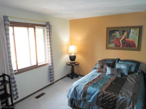 4514 Slater Rd, Eagan, MN 55122 photo 8