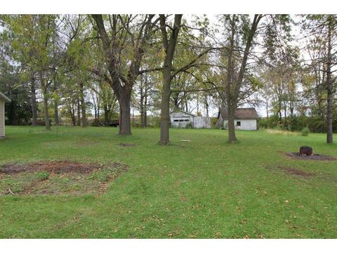 135 4th St SE, Plainview, MN 55964 photo 33
