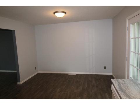 135 4th St SE, Plainview, MN 55964 photo 30