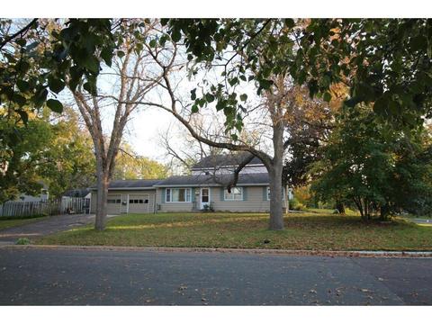 202 9th St E, Northfield, MN 55057 photo 1