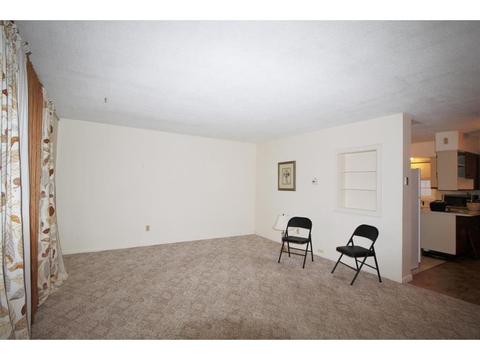 202 9th St E, Northfield, MN 55057 photo 4