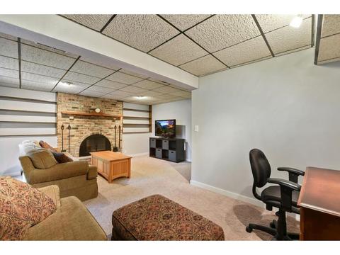 4439 Woodgate Ct, Eagan, MN 55122 photo 23