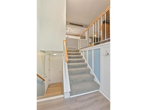 4439 Woodgate Ct, Eagan, MN 55122 photo 2