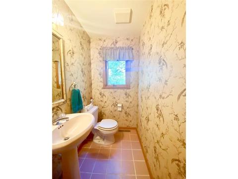 413 S 4th St, Marshall, MN 56258 photo 12