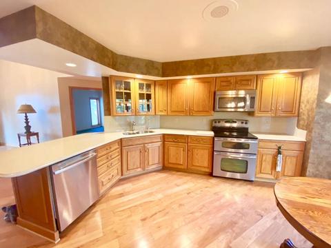 413 S 4th St, Marshall, MN 56258 photo 11