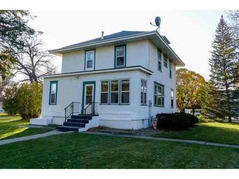 301 3rd St W, Hector, MN 55342 photo 1