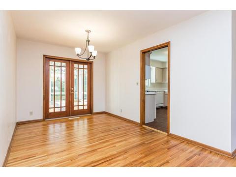 4326 Amber Dr, Eagan, MN 55122 photo 6