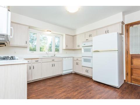 4326 Amber Dr, Eagan, MN 55122 photo 8