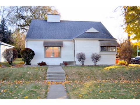 802 N 3rd St, Montevideo, MN 56265 photo 1