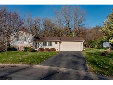 3876 Calcite Dr, Eagan, MN 55122 photo 1