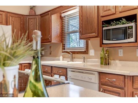 3876 Calcite Dr, Eagan, MN 55122 photo 32