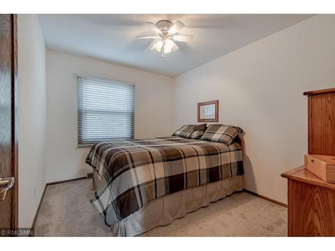 3876 Calcite Dr, Eagan, MN 55122 photo 34