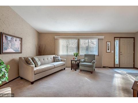 3876 Calcite Dr, Eagan, MN 55122 photo 14