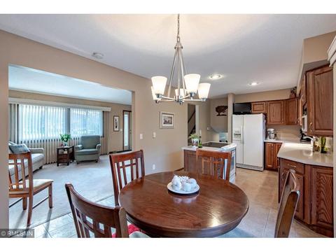 3876 Calcite Dr, Eagan, MN 55122 photo 31