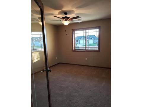 1607 Hurst Castle Rd, Saint Cloud, MN 56303 photo 15