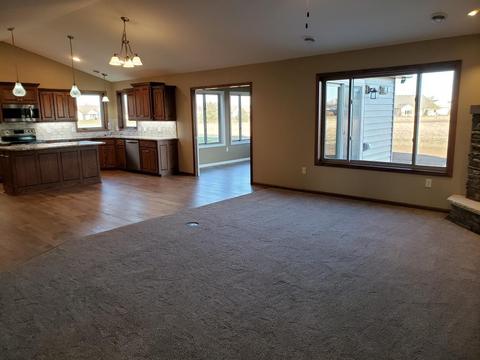 1607 Hurst Castle Rd, Saint Cloud, MN 56303 photo 8