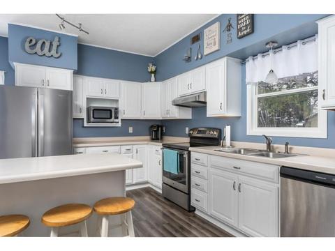 948 Carlton Ave, Faribault, MN 55021 photo 8
