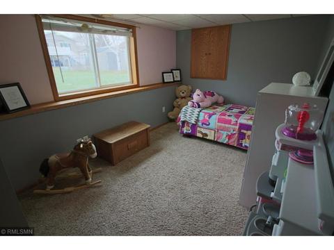 939 Cory Ln, Saint Cloud, MN 56303 photo 19