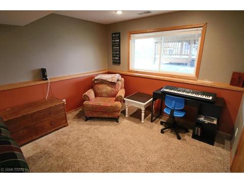 939 Cory Ln, Saint Cloud, MN 56303 photo 15