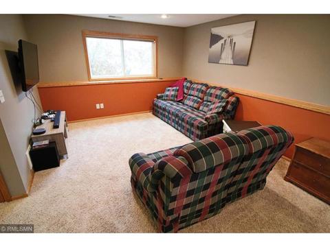 939 Cory Ln, Saint Cloud, MN 56303 photo 16
