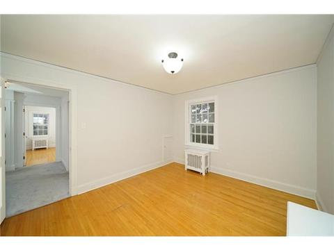 8 E College St, Duluth, MN 55812 photo 29