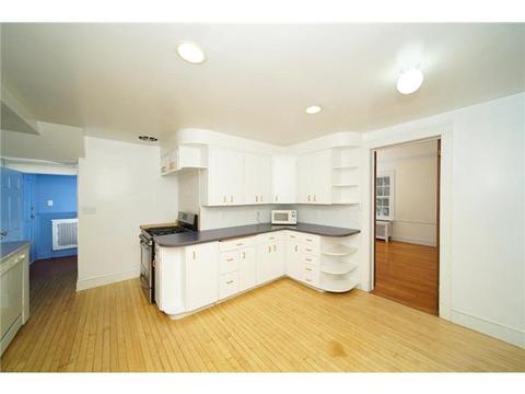 8 E College St, Duluth, MN 55812 photo 13