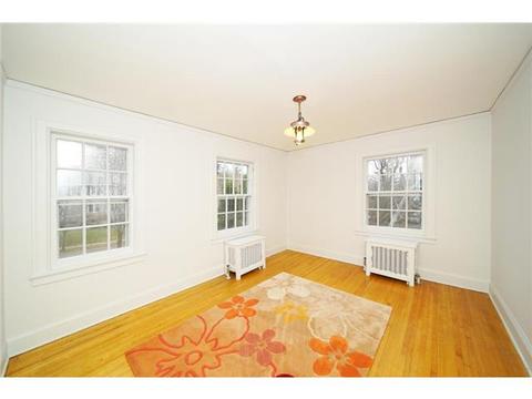 8 E College St, Duluth, MN 55812 photo 22