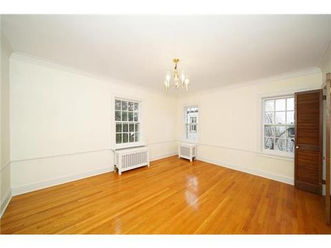 8 E College St, Duluth, MN 55812 photo 12