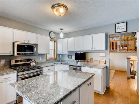 4342 Fox Ridge Ct, Eagan, MN 55122 photo 2