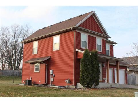 110 8th St NE, Plainview, MN 55964 photo 3