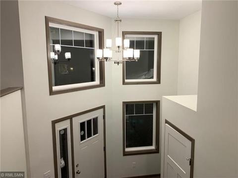 735 Taft Loop S, Cambridge, MN 55008 photo 2