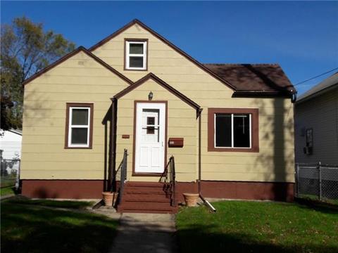 602 10th Ave SW, Austin, MN 55912 photo 12