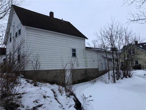 233 2nd St E, Wanamingo, MN 55983 photo 2
