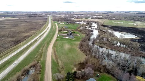 011 Adams St SE, Hutchinson, MN 55350